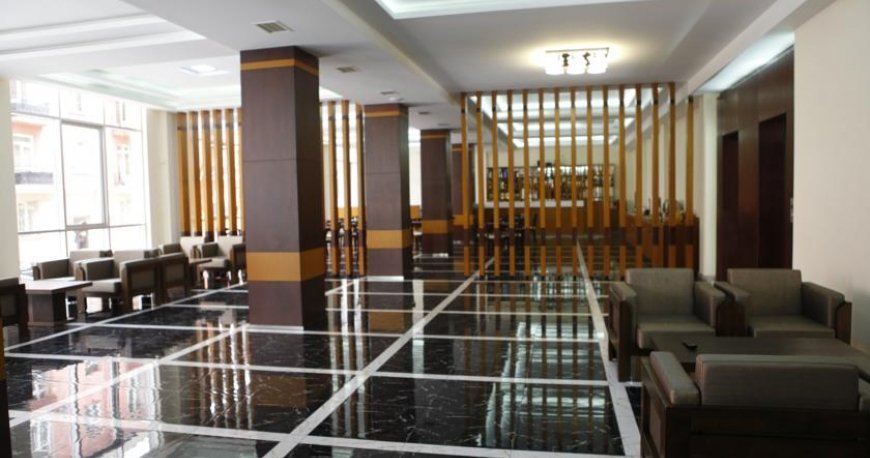 رستوران هتل کلومبی