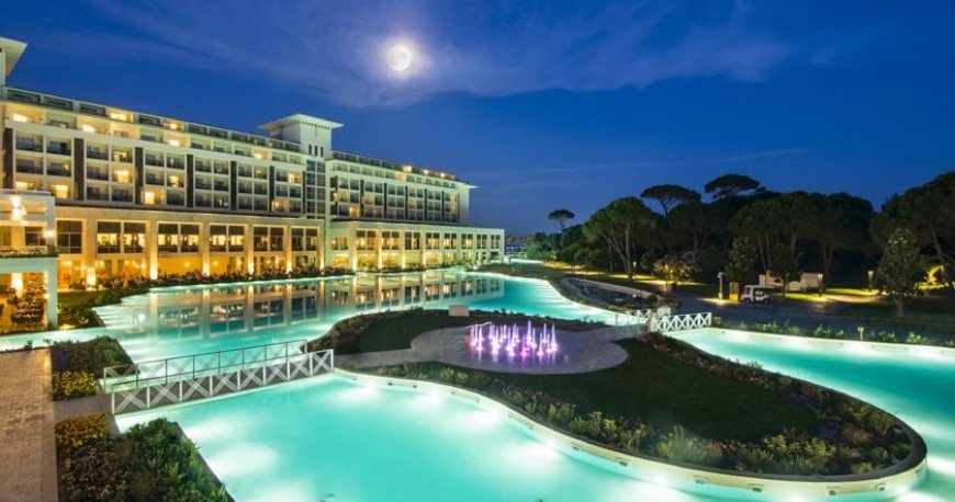 استخر هتل ریکسوس پریمیوم آنتالیا استخر هتل ریکسوس پریمیوم آنتالیا