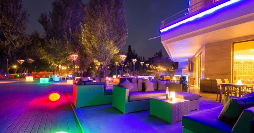 رستوران هتل رادیسون بلو رستوران هتل رادیسون بلو