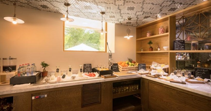 رستوران هتل رادیسون بلو رستوران هتل رادیسون بلو