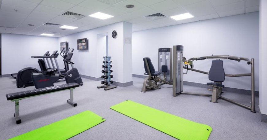 سالن بدنسازی هتل رادیسون بلو سالن بدنسازی هتل رادیسون بلو