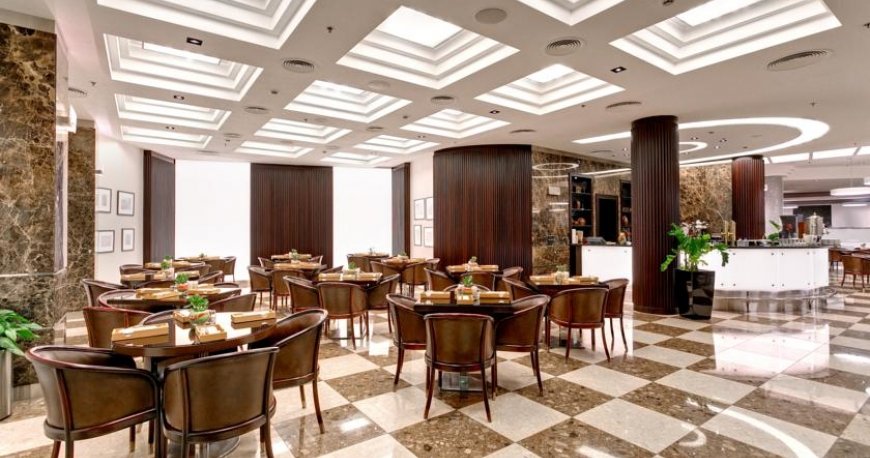 رستوران هتل آزیمات المپیک مسکو روسیه