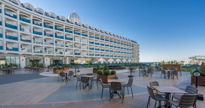 رستوران هتل آدالیا الیت لارا رستوران هتل آدالیا الیت لارا