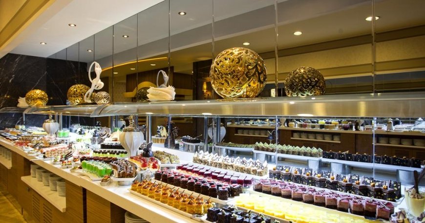 رستوران هتل رویال سگینوس آنتالیا