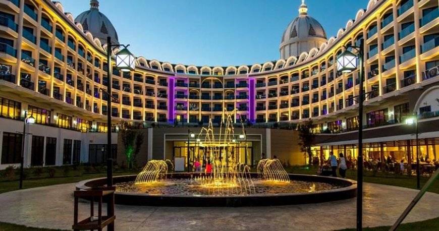 هتل آدالیا الیت لارا هتل آدالیا الیت لارا