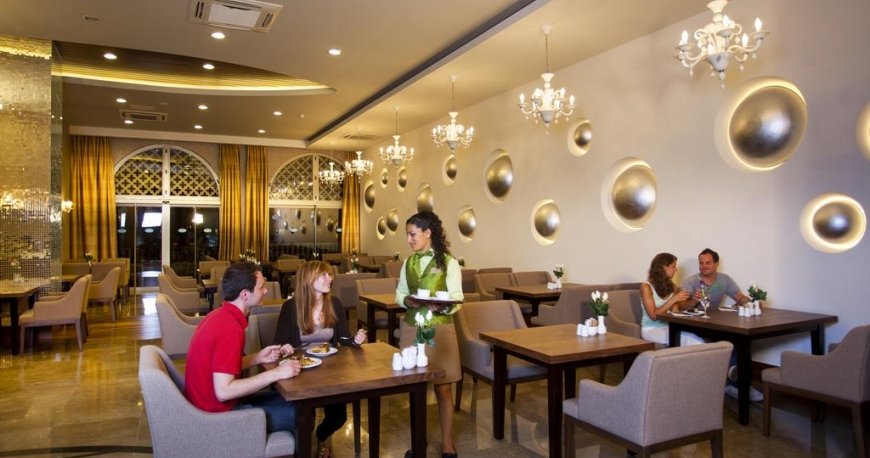 رستوران هتل رویال سگینوس آنتالیا