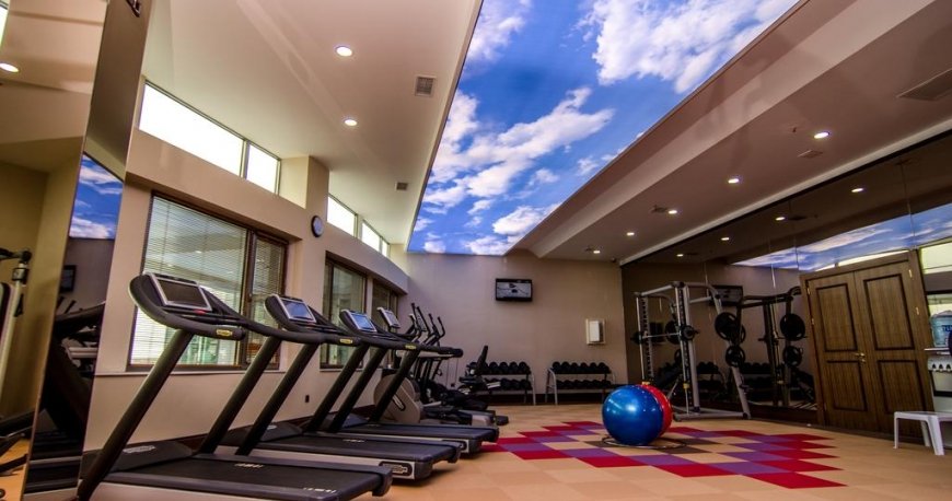 سالن بدنسازی هتل رامادا باکو
