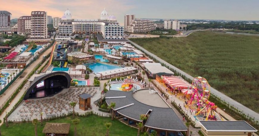 هتل آدالیا الیت لارا هتل آدالیا الیت لارا