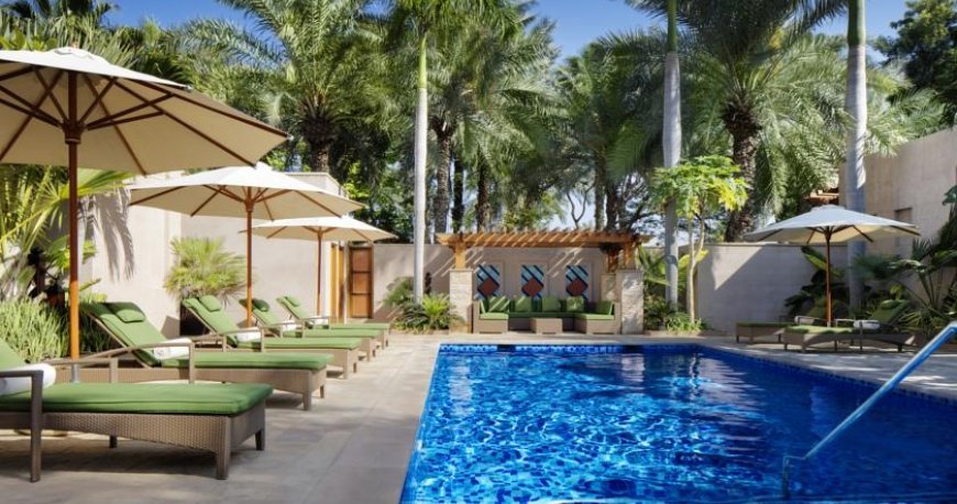 استخر هتل جمیرا النسیم استخر هتل جمیرا النسیم