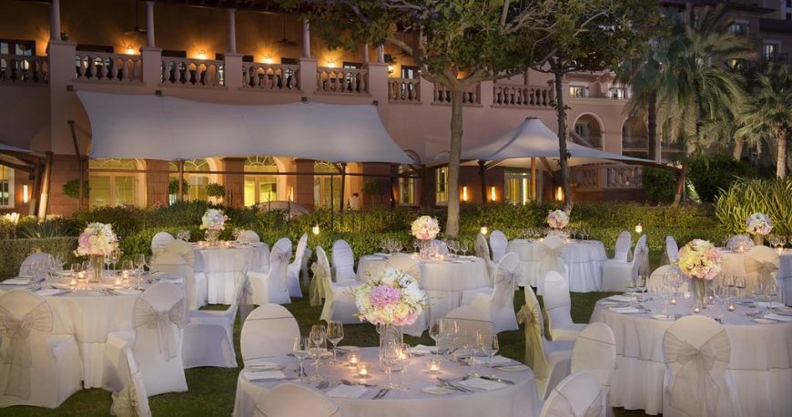 رستوران هتل ریتز کارلتون دبی