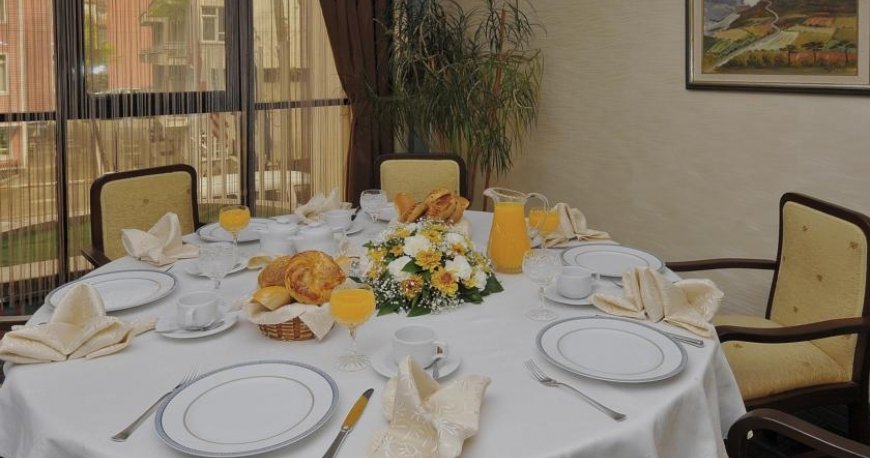 رستوران هتل آلدینو