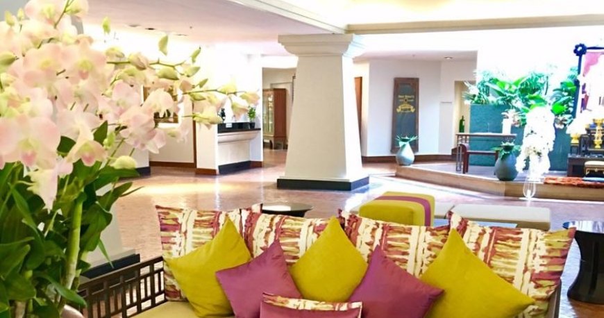 لابی هتل آوانی پاتایا لابی هتل آوانی پاتایا