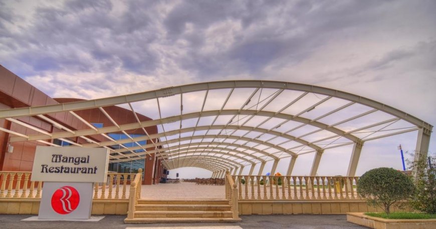 هتل رامادا باکو