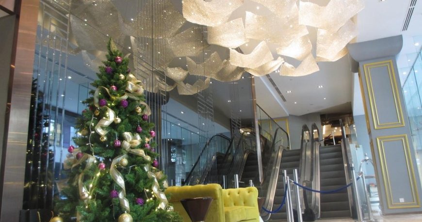 لابی هتل کوزمو کوالالامپور