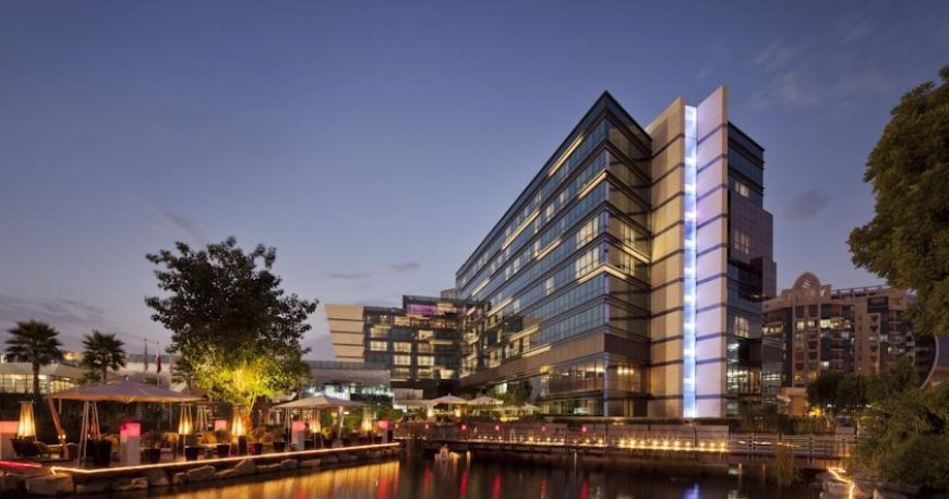 هتل جمیرا کریک ساید هتل جمیرا کریک ساید