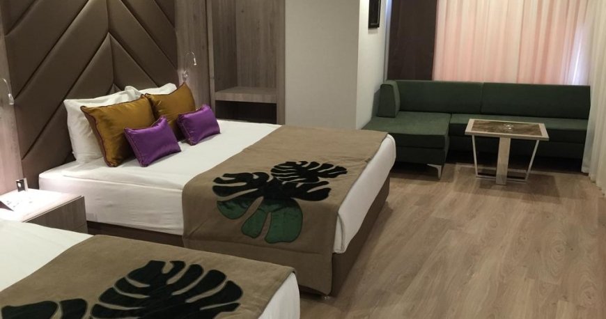 اتاق هتل دلفین بی ای گرند ریزورت 