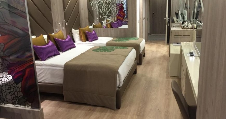 اتاق هتل دلفین بی ای گرند ریزورت 