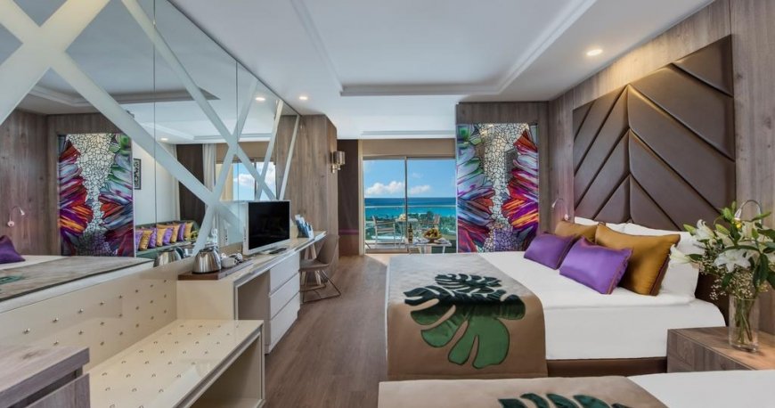 اتاق هتل دلفین بی ای گرند ریزورت 