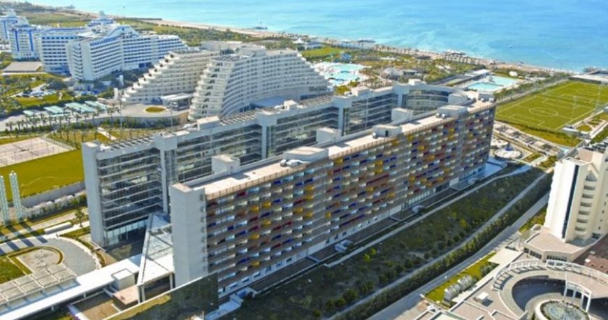 هتل کاروانسرای لارا آنتالیا هتل کاروانسرای لارا آنتالیا