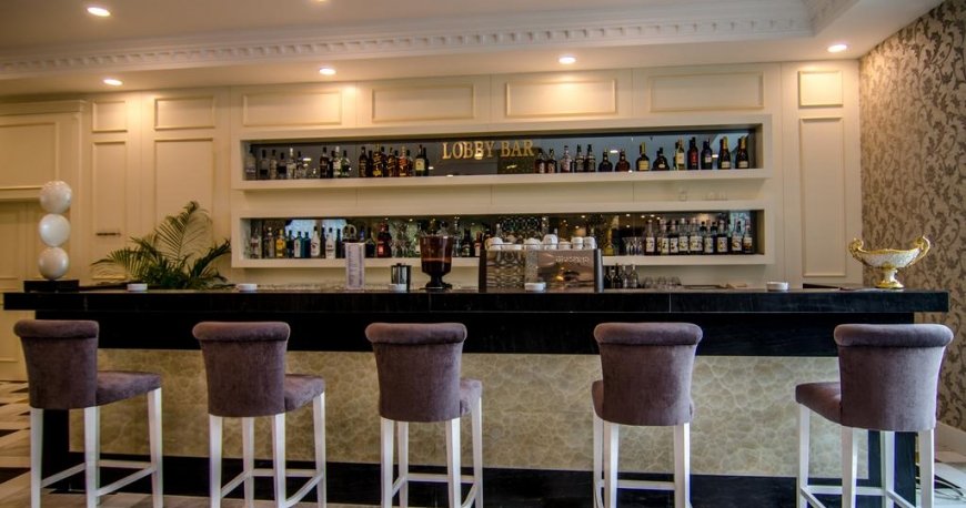 رستوران هتل رامادا باکو