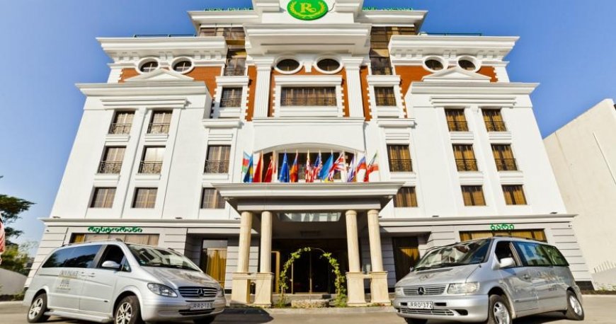 هتل کرون پالاس تفلیس