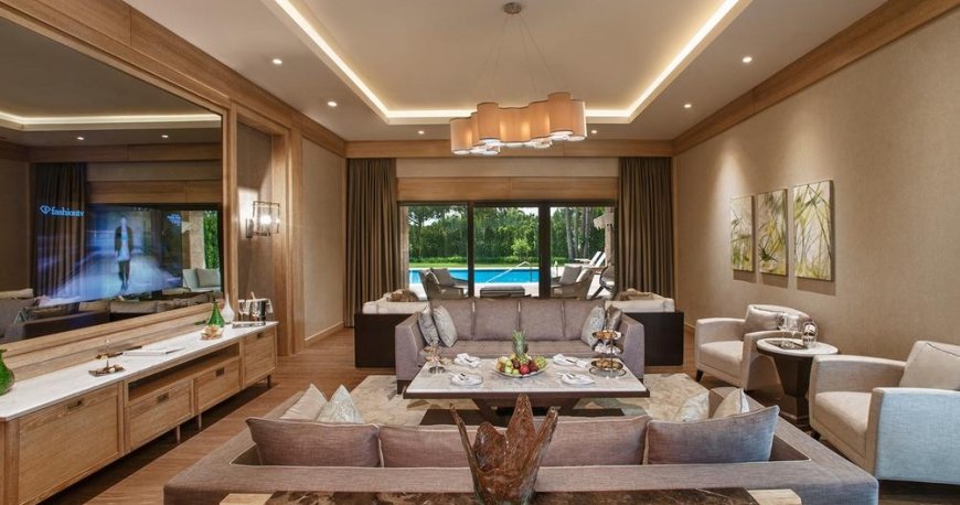 اتاق هتل رگنوم کاریا گلف