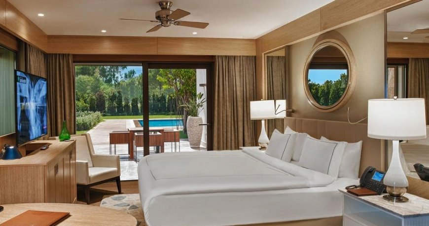 اتاق هتل رگنوم کاریا گلف