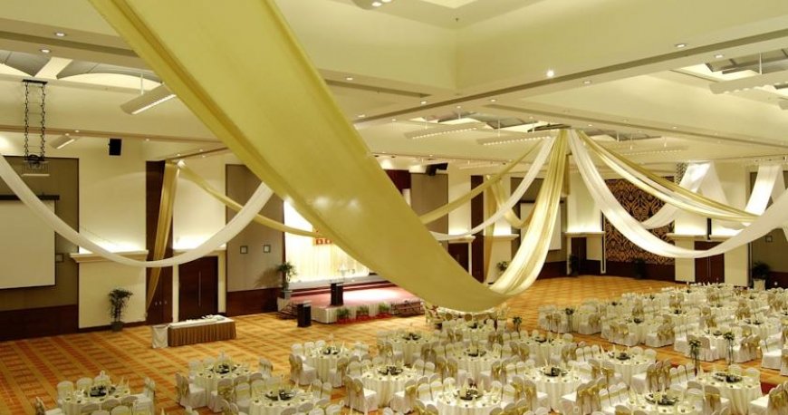 رستوران هتل برجایا تایمز اسکور کوالالامپور رستوران هتل برجایا تایمز اسکور کوالالامپور