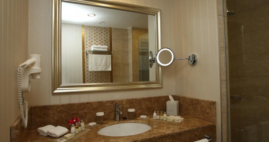 سرویس بهداشتی هتل قفقاز باکو سیتی سرویس بهداشتی هتل قفقاز باکو سیتی