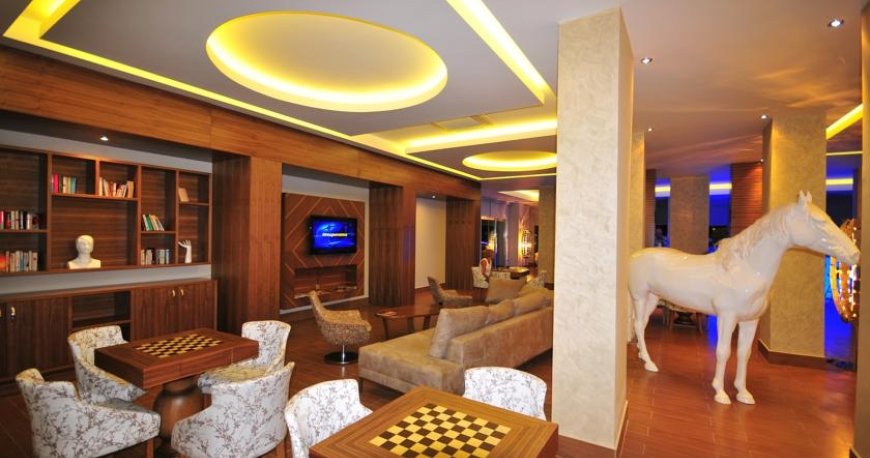 رستوران هتل بلو بی پلاتینیوم