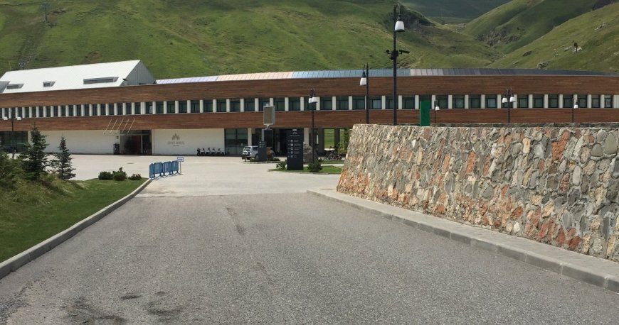 هتل زیرو فیت