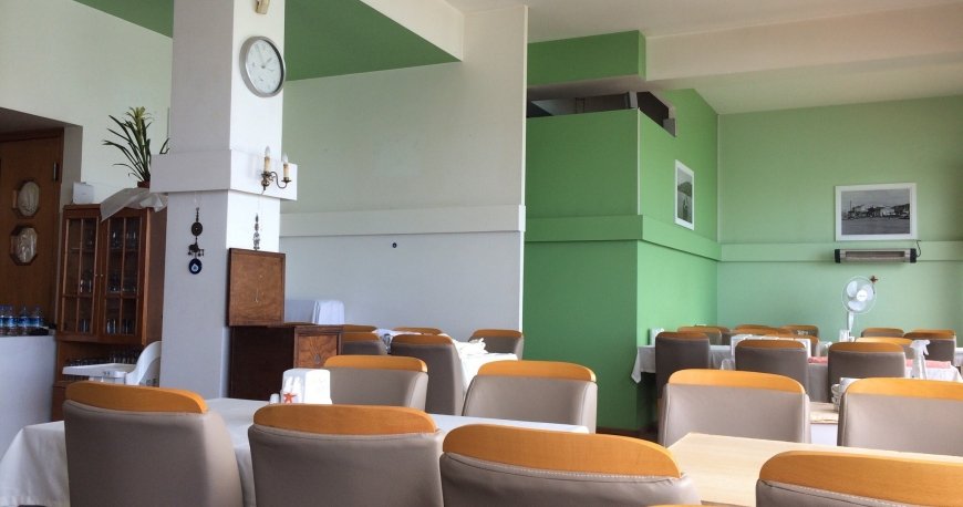 آیوالیک دنیز