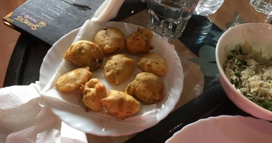 شروس هنگ آوت