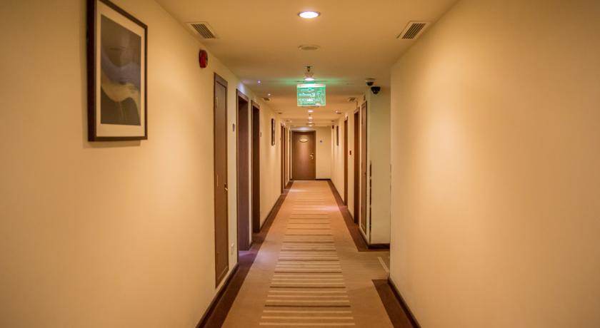 هتل سافرون بوتیک، دبی، امارات متحده ی عربی